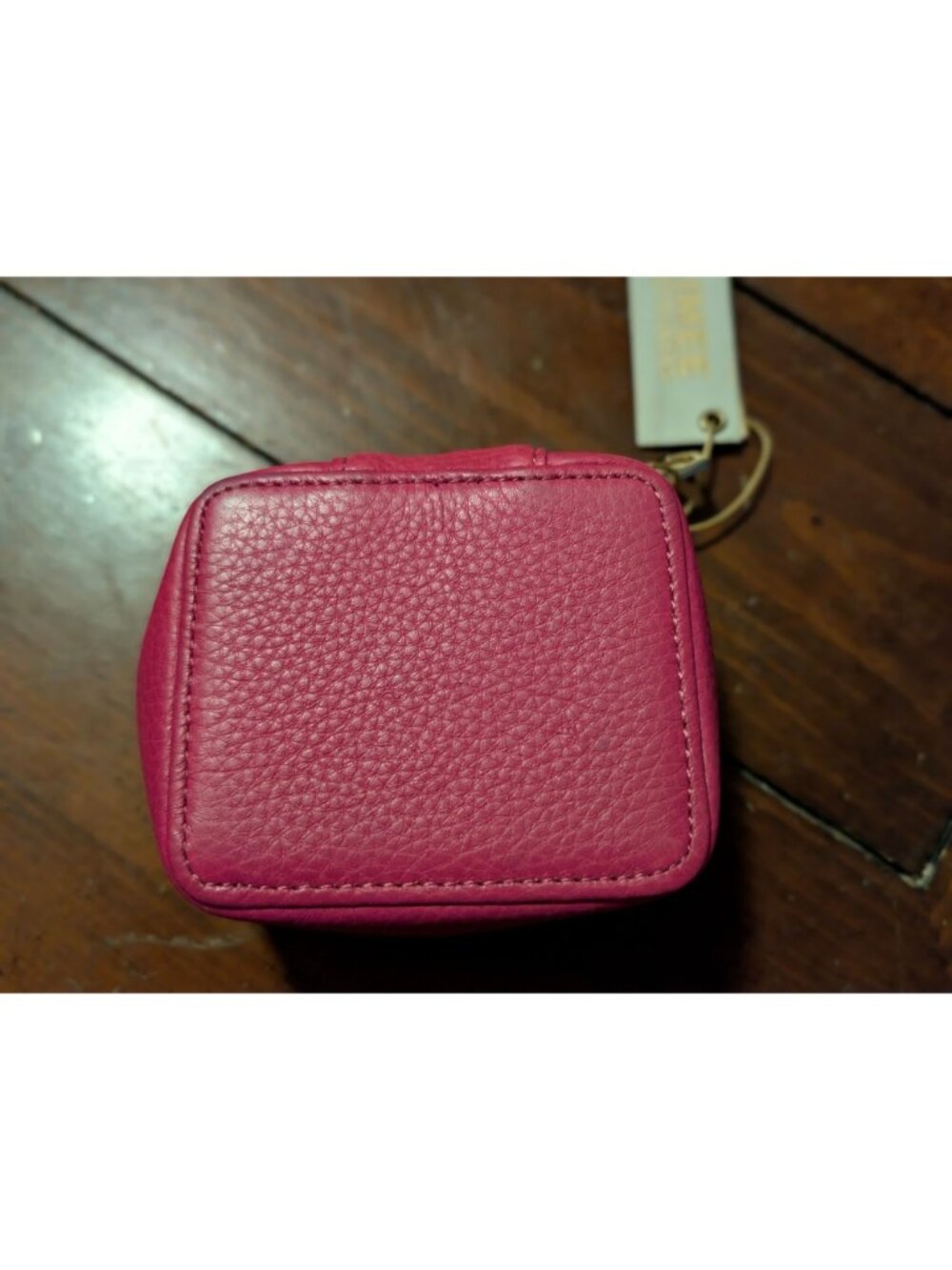Aimee Kestenberg Genuine Leather Pink Square Zip-Around Jewelry Case - Picture 3 of 4